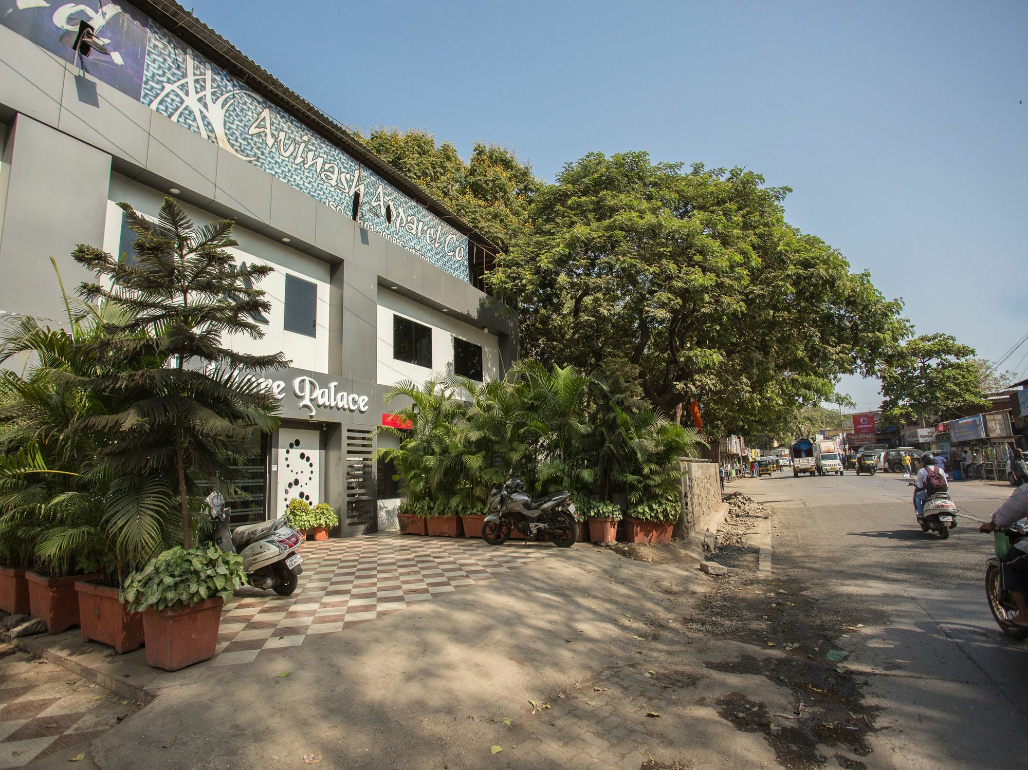 Hotel Adore Palace Mumbai Exterior foto